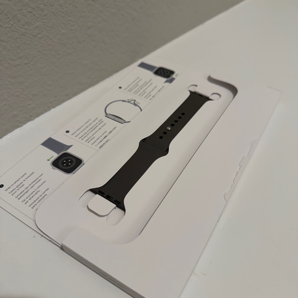 Apple Smartwatch Clay Dark Gray Sports Band